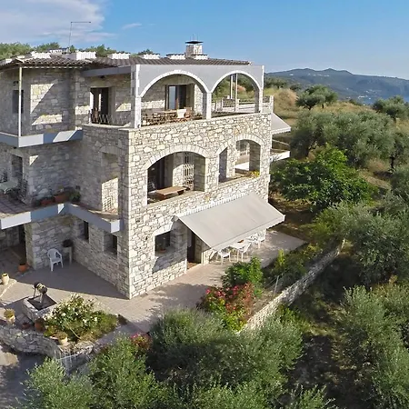 Lejlighed Ellinas Homes