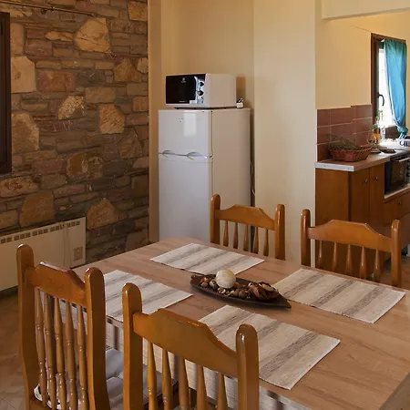 Ellinas Homes 公寓 Megali Mantineia