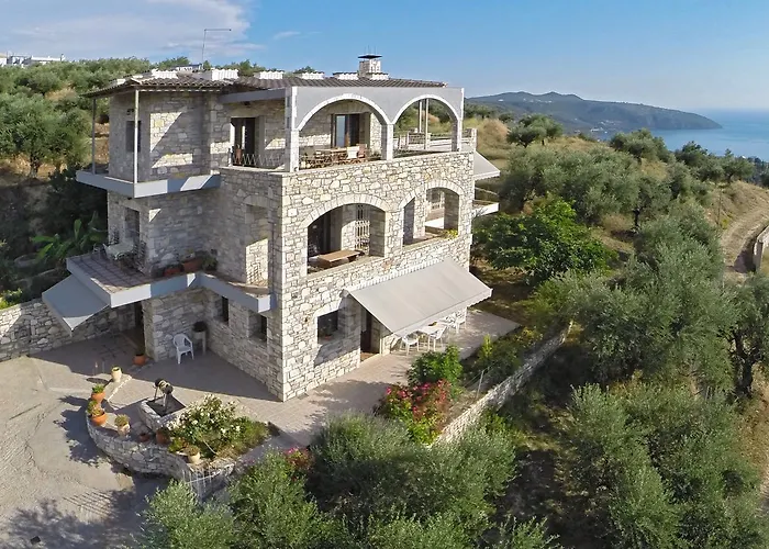 Apartament Ellinas Homes