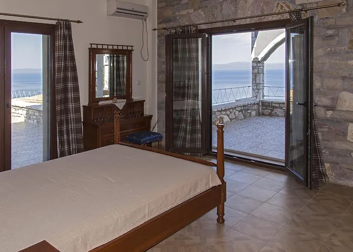 Apartament Ellinas Homes *