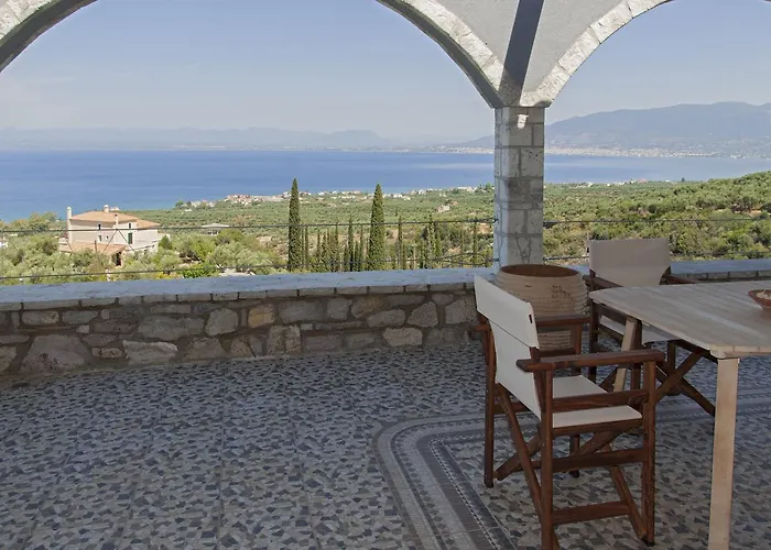 Ellinas Homes Apartament *