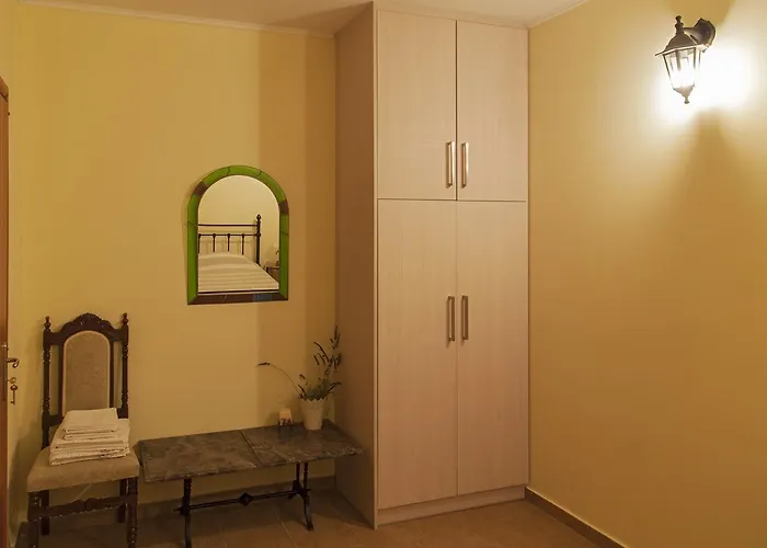 Apartament Ellinas Homes